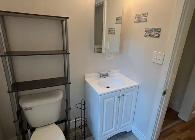 Property at 36 Park St, Dexter, ME, 04930, 3 beds, 1 bath, [object Object]