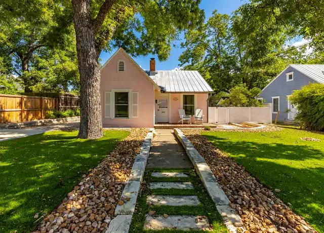 Property at 305 Rose St, Fredericksburg, TX, 78624, 3 beds, 3 baths, [object Object]