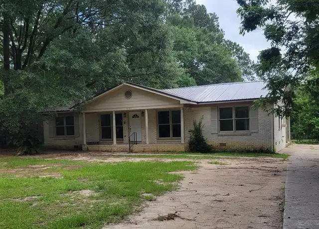 Property at 1205 Sumter St, Dothan, AL, 36301, 3 beds, 2 baths, [object Object]