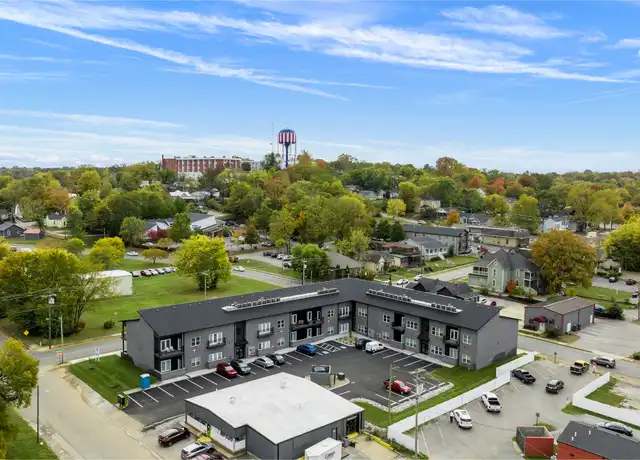 Property at 677 Chestnut St Unit 111, Bowling Green, KY, 42101, 2 beds, 2 baths, [object Object]