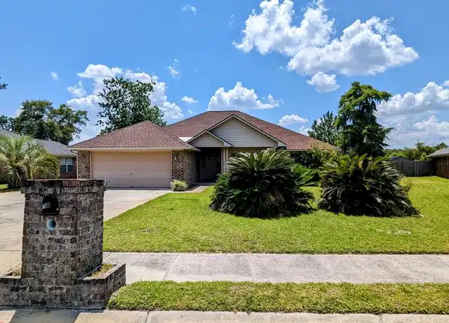 Property at 180 Wayfair Ln Unit 9, Hinesville, GA, 31313, 4 beds, 2.5 baths, [object Object]