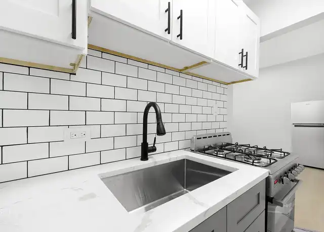 Property at South Shore Apartments - 7715 S South Shore Dr, Chicago, IL, 60649, 2 beds, 1 bath, [object Object]