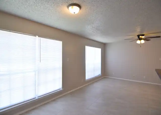 Property at 705 West Avenue D Unit 21, Belton, TX, 76513, 2 beds, 1 bath, [object Object]
