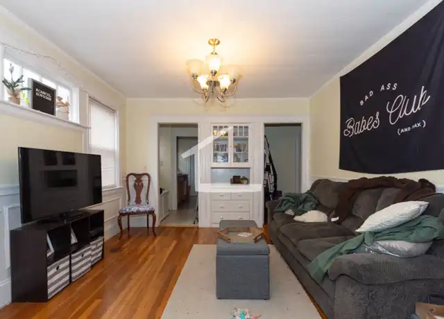 Property at 110 Bennett St, Brighton, MA, 02135, 3 beds, 1 bath, [object Object]