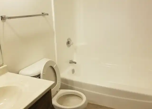Property at 1608 Richmond St #7, Joliet, IL, 60435, 2 beds, 1 bath, [object Object]