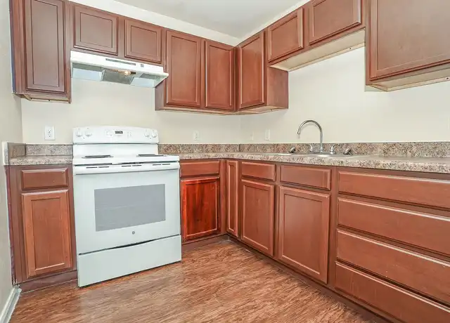 Property at Western Hills - 500 Tomar Dr, San Antonio, TX, 78227, 1-3 bed, 1-2 bath, [object Object]