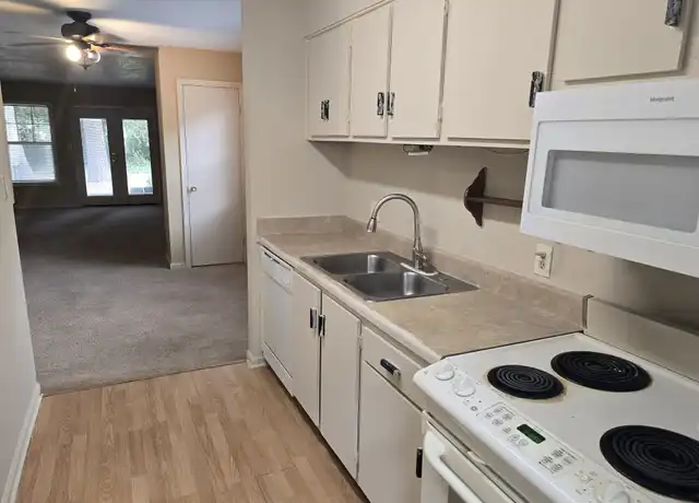 Property at 225 Schultz St, Chapel Hill, NC, 27514, 2 beds, 2 baths, [object Object]