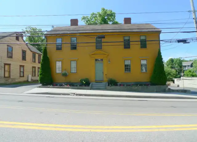 Property at 13 High St, Kensington, NH, 03833, 1 bed, 1 bath, [object Object]