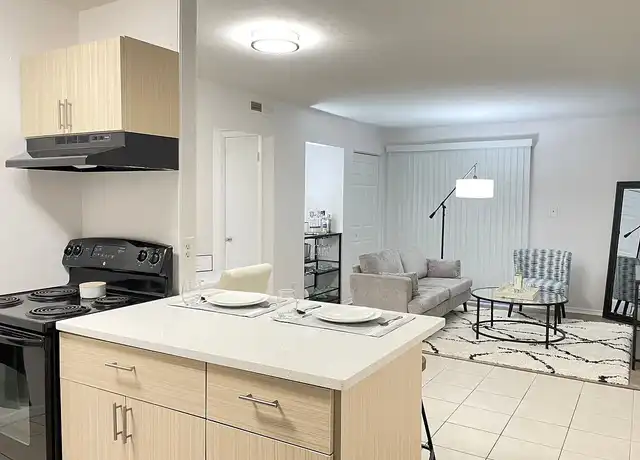 Property at Hammocks off Newberry - 7301 W University Ave, Gainesville, FL, 32607, 1-2 bed, 1-2 bath, [object Object]