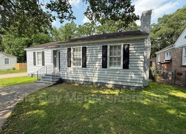 Property at 101 Mohawk St, Mobile, AL, 36606, 2 beds, 1 bath, [object Object]