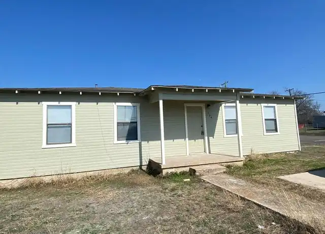 Property at 704 West Avenue B Unit B, Copperas Cove, TX, 76522, 3 beds, 2 baths, [object Object]