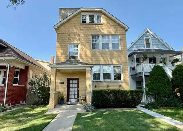 Property at 5128 W Carmen Ave Unit 2, Chicago, IL, 60630, 2 beds, 1 bath, [object Object]