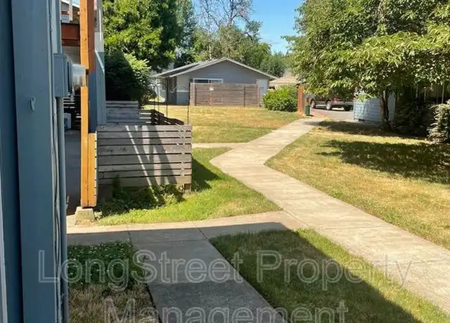 Property at 4085 SW 160th Ave Unit 2, Beaverton, OR, 97078, 2 beds, 1 bath, [object Object]