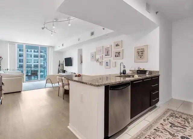 Property at 951 Brickell Ave #1100, Miami, FL, 33131, 1 bed, 1 bath, [object Object]