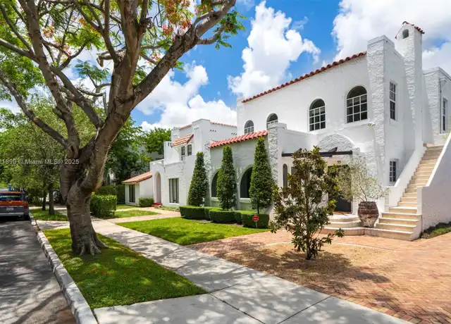 Property at 59 NE 42nd St, Miami, FL, 33137, 3 beds, 1.5 baths, [object Object]