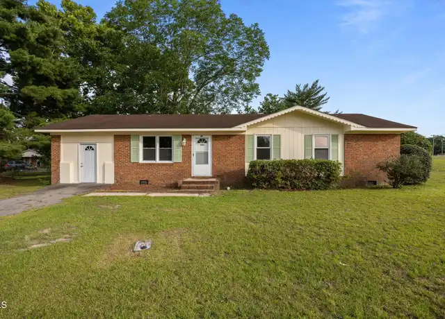 Property at 54 Rolling Springs Dr, Spring Lake, NC, 28390, 3 beds, 1.5 baths, [object Object]