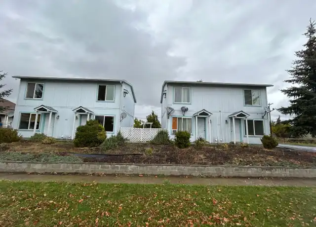 Property at 401 W Broadway St Unit 2, Goldendale, WA, 98620, 2 beds, 1.5 baths, [object Object]