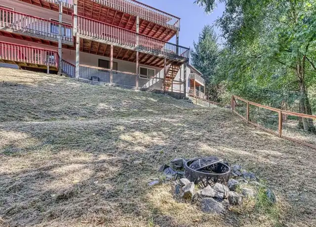 Property at 3106 N Narrows Dr Unit C, Tacoma, WA, 98407, 2 beds, 1 bath, [object Object]