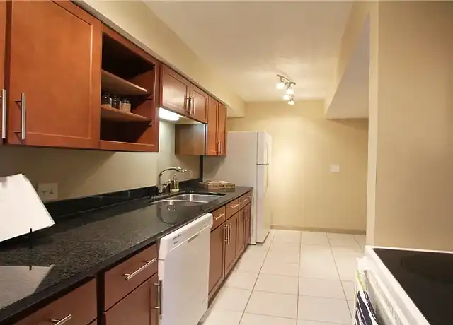 Property at Latvian Village Apartments - 3006 Paddock Rd, Omaha, NE, 68124, 1-2 bed, 1-3 bath, [object Object]