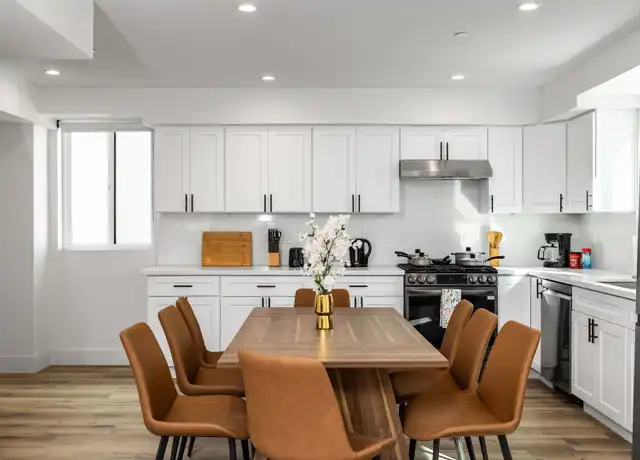 Property at 1171 W 37th Pl, Los Angeles, CA, 90007, 4 beds, 4 baths, [object Object]
