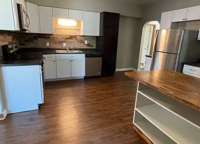 Property at 709 Niagara St Unit NI709, Eau Claire, WI, 54703, 3 beds, 1 bath, [object Object]