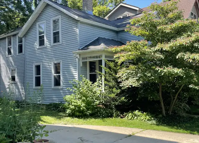 Property at 1245 Jenifer St, Madison, WI, 53703, 3 beds, 1 bath, [object Object]
