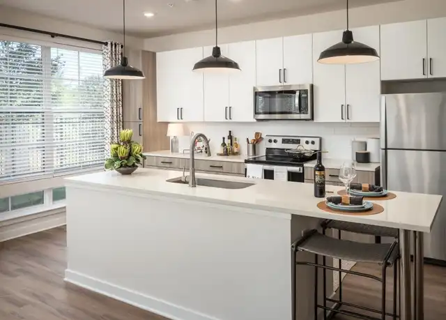 Property at 2048 Bolton Dr NW Unit 4-4310, Atlanta, GA, 30318, 1 bed, 1 bath, [object Object]