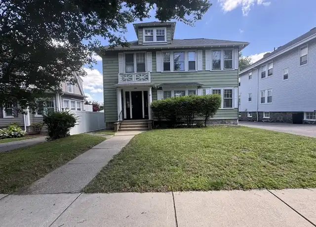 Property at 105 Greaton Rd Unit 1, Boston, MA, 02132, 2 beds, 1 bath, [object Object]