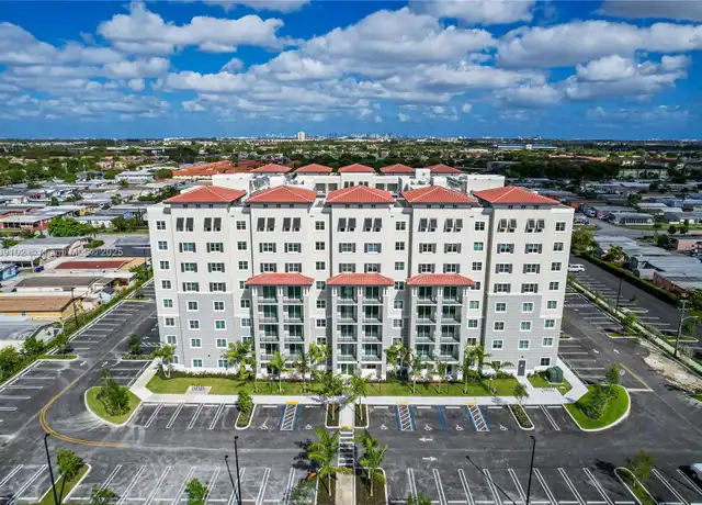 Property at 400 NW 112th Ave Unit 615, Miami, FL, 33172, 2 beds, 2 baths, [object Object]