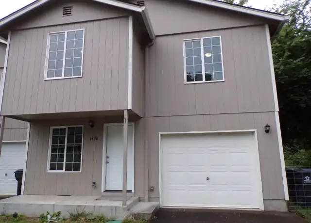 Property at 1490 S 10th St Unit 1490, Lebanon, OR, 97355, 3 beds, 2.5 baths, [object Object]