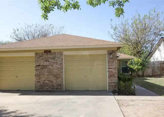 Property at 9714 Eastwend Dr Unit B, Austin, TX, 78753, 2 beds, 2 baths, [object Object]