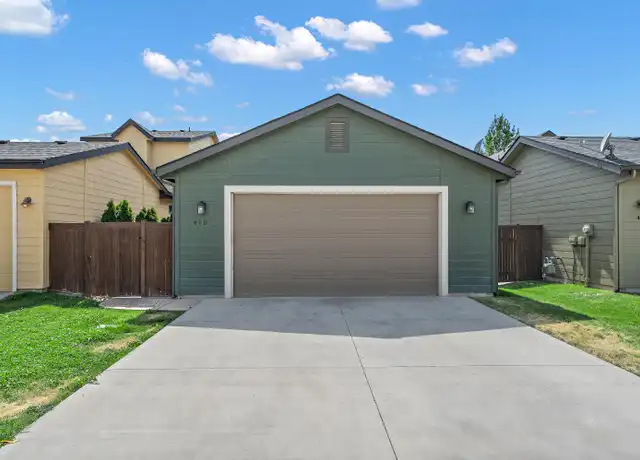 Property at 470 W Peck St, Meridian, ID, 83646, 3 beds, 2.5 baths, [object Object]