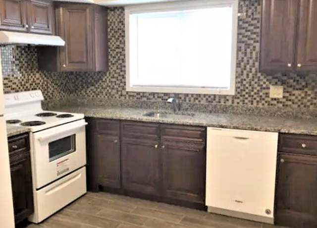 Photo of 1312 Carol St Unit B, Park Ridge, IL 60068