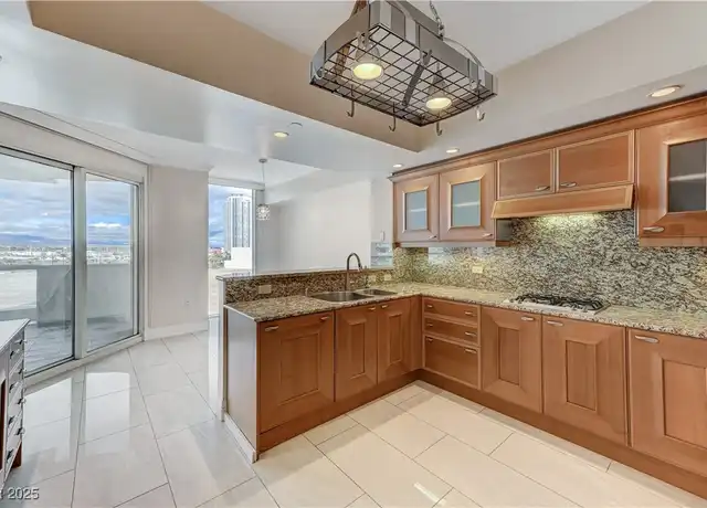 Property at 2777 Paradise Rd #603, Las Vegas, NV, 89109, 2 beds, 2.5 baths, [object Object]