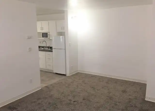 Property at 1105 W Oregon St, Urbana, IL, 61801, 2 beds, 1 bath, [object Object]