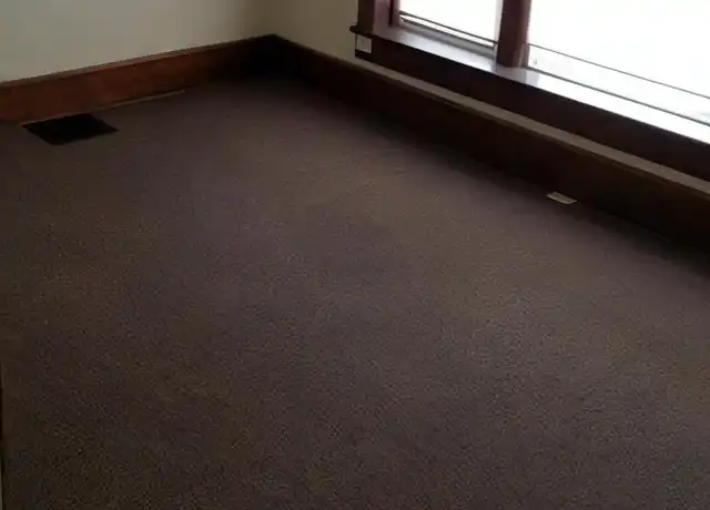 Property at 404 W Stephenson St Unit 2, Freeport, IL, 61032, 1 bed, 1 bath, [object Object]