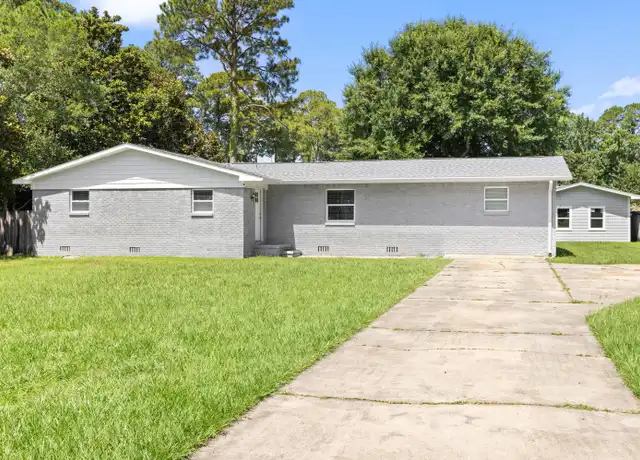 Property at 500 Maine Ave, Fort Walton Beach, FL, 32547, 3 beds, 2 baths, [object Object]