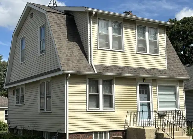 Property at 826 N Center St, Naperville, IL, 60563, 2 beds, 1 bath, [object Object]