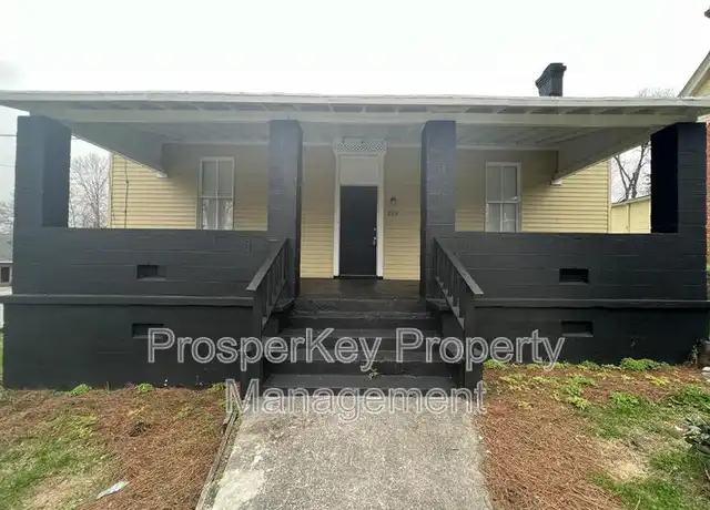 Property at 207 20th St, Phenix City, AL, 36867, 3 beds, 2 baths, [object Object]