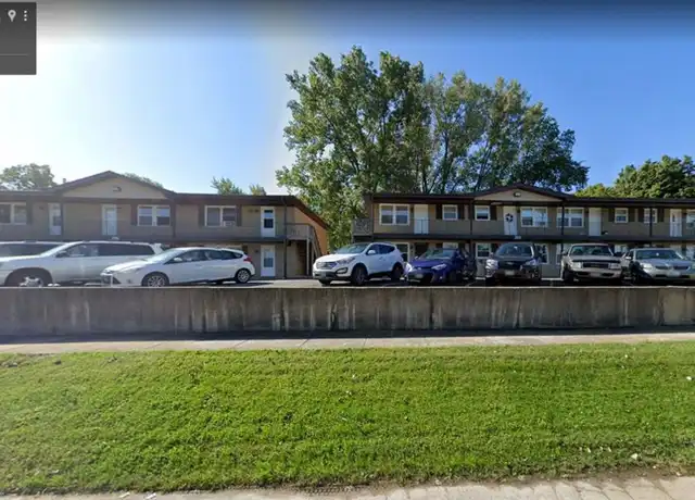Property at 210 E Van Emmon St Unit 210 3, Yorkville, IL, 60560, 2 beds, 1 bath, [object Object]