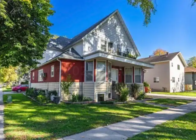 Property at 1221 10th Ave N Unit 9, Fargo, ND, 58102, 1 bed, 1 bath, [object Object]