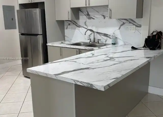 Property at 846 W 31st St Unit 1, Hialeah, FL, 33012, 2 beds, 1 bath, [object Object]