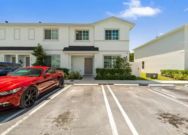 Property at 610 NW 11th Ave, Florida City, FL, 33034, 3 beds, 2.5 baths, [object Object]
