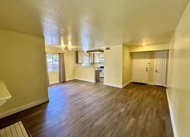 Property at 11275 Avenida de los Lobos Unit B, San Diego, CA, 92127, 2 beds, 2 baths, [object Object]