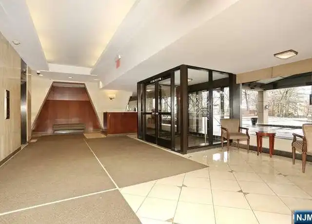Property at 3 Horizon Rd #608, Fort Lee, NJ, 07024, 1 bed, 1 bath, [object Object]