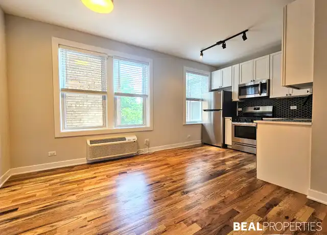 Property at 656 W Wrightwood Ave Unit 312, Chicago, IL, 60614, 0 beds, 1 bath, [object Object]