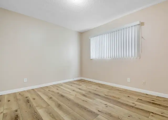 Photo of 9252 Telegraph Rd, Downey, CA 90240