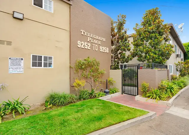 Photo of 9252 Telegraph Rd, Downey, CA 90240
