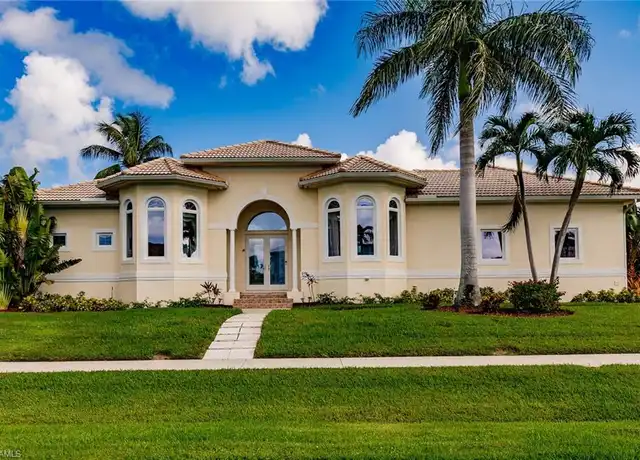 Property at 950 Snowberry Ct, Marco Island, FL, 34145, 4 beds, 2.5 baths, [object Object]