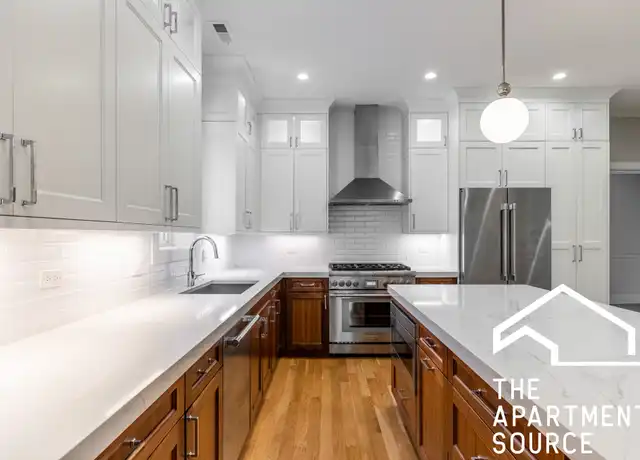 Property at 4133 N Kenmore Ave Unit 2, Chicago, IL, 60613, 3 beds, 2.5 baths, [object Object]
